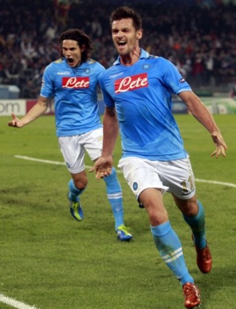 在羽毛球双 在羽毛球双